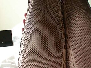 রিয়ালিটি কিংস: পর্ণএইচডি-তে গোলাপের বিছানায় বাং লা চোদা চুদি জিনেব্রা বেলুচির গাধা